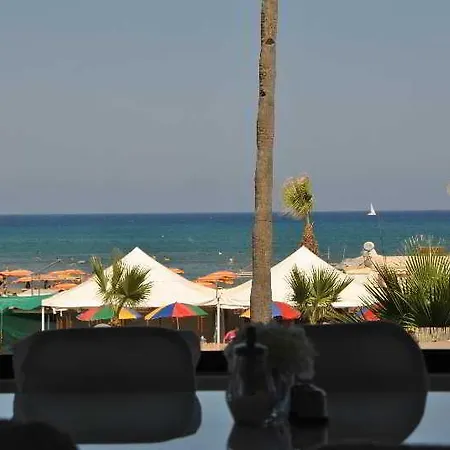 Les Palmiers Boutique & Luxury Larnaca