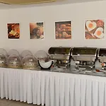 Les Palmiers Boutique & Luxury