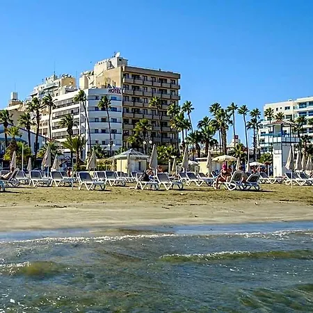 Les Palmiers Boutique & Luxury Hotel 2*