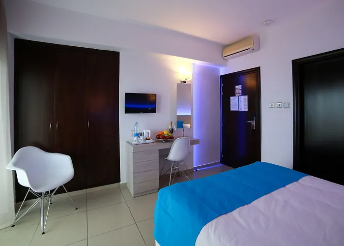 Ξενοδοχείο Les Palmiers Boutique & Luxury 2*