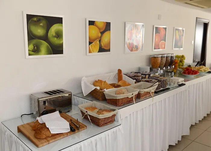 Les Palmiers Boutique & Luxury 2* Λάρνακα