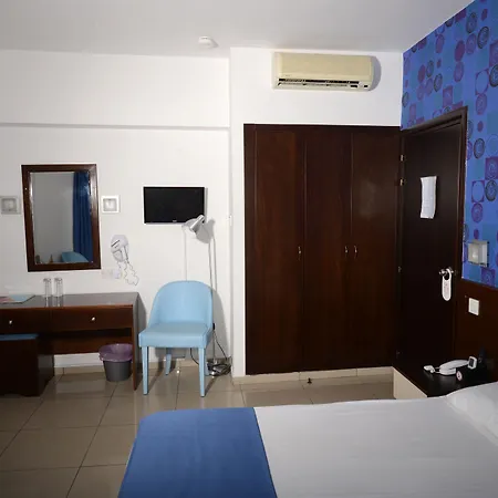 Hotel Les Palmiers Boutique & Luxury 2*