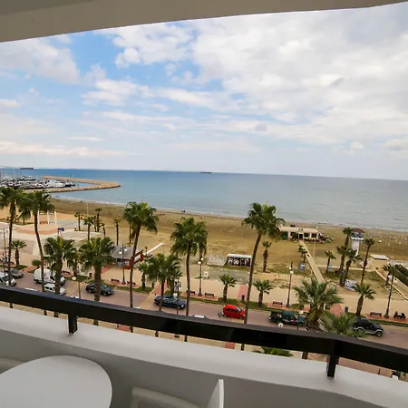 Отель Les Palmiers Boutique & Luxury 2*